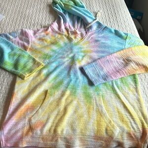 Dreamsicle new tie dyed large pullover. Beautiful colors.